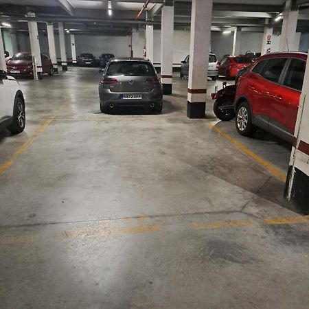 Etxeberria Park Free Parking By Next Stop בילבאו מראה חיצוני תמונה